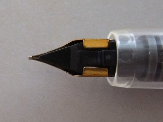 04703.jpg